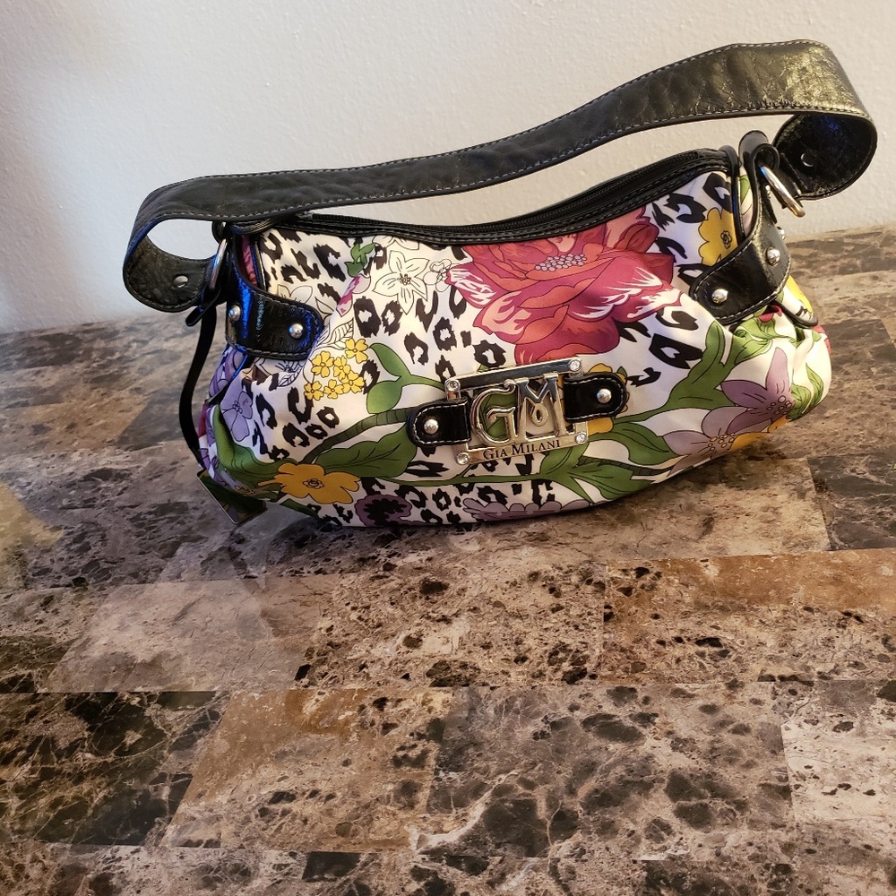 Gia Milani purse